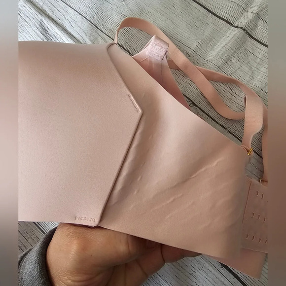 Knix WingWoman Contour Bra Rose Water  Limited Edition •Size 6 (32DD, 34DD, 32E) - Picture 5 of 11